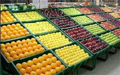 春節(jié)水果市場透視 價格暴漲背后，水果超市的利潤空間與經營之道